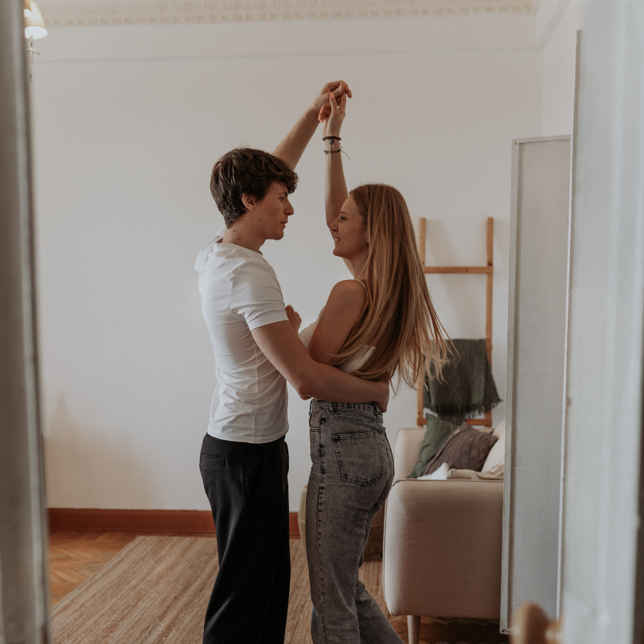 Exploring Modern Intimacy Exploring Modern Intimacy