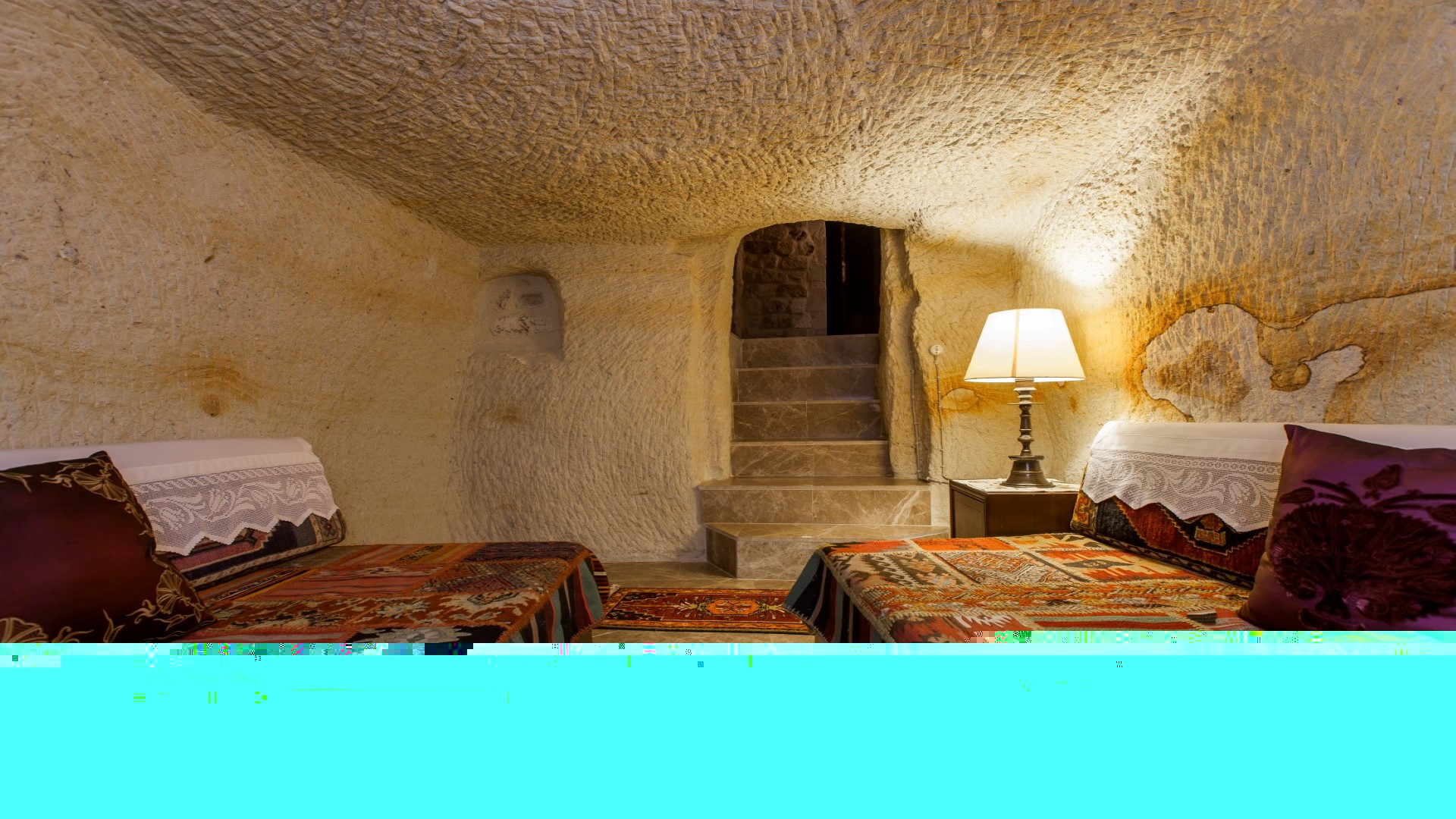 Deluxe single room at historic cave hotel festival