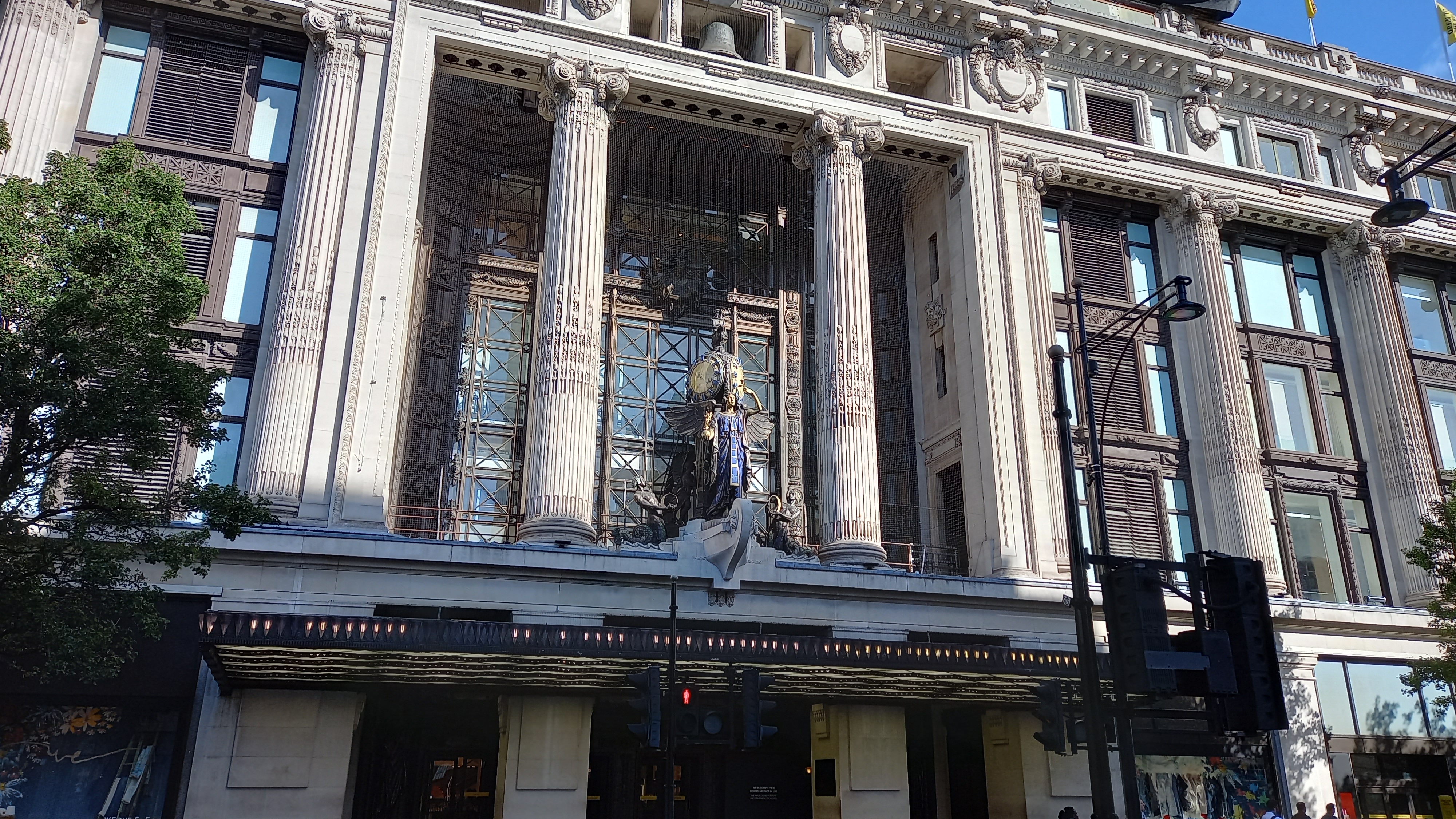  Selfridges in London