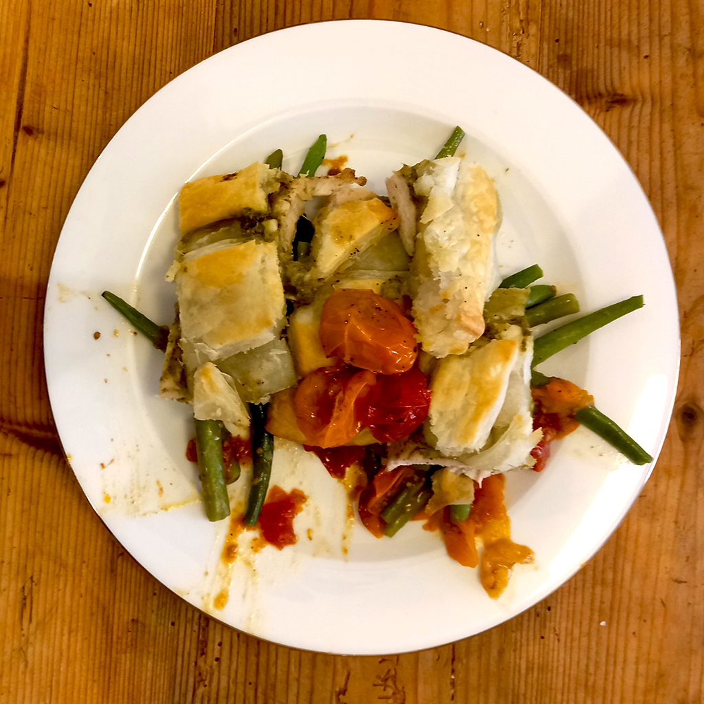 Flaky Pastry Pesto Chicken Flaky Pastry Pesto Chicken