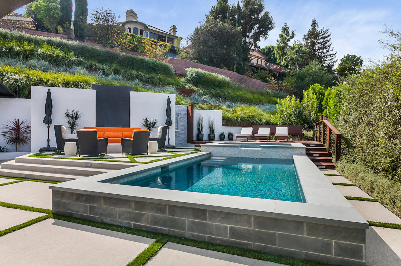 Beverly Hills Hillside - Summit Circle