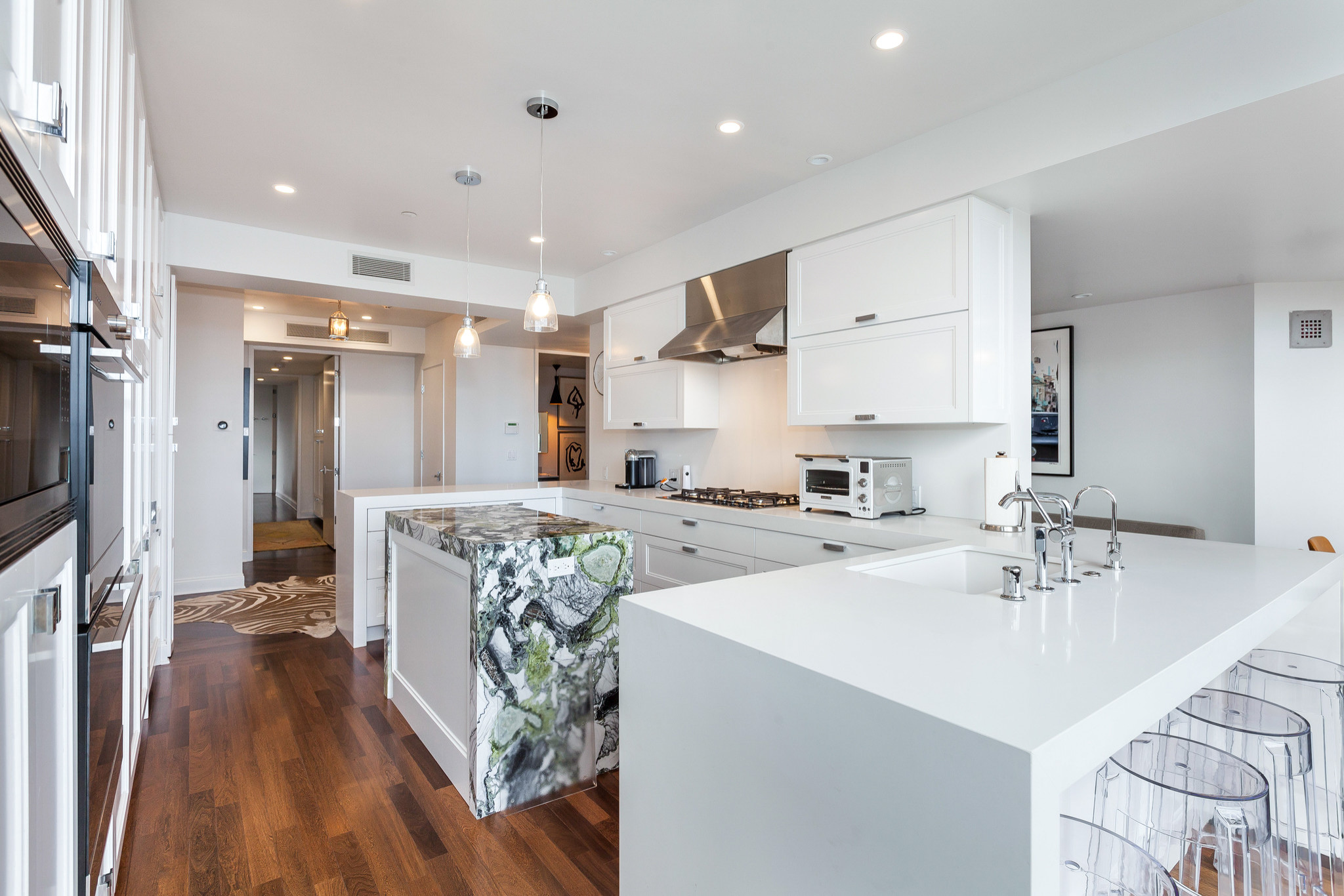 Beverly Hills – Condo Remodel — Hero