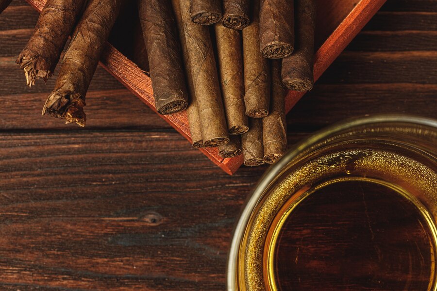 Cigar Smoking Endures Cigar Smoking Endures