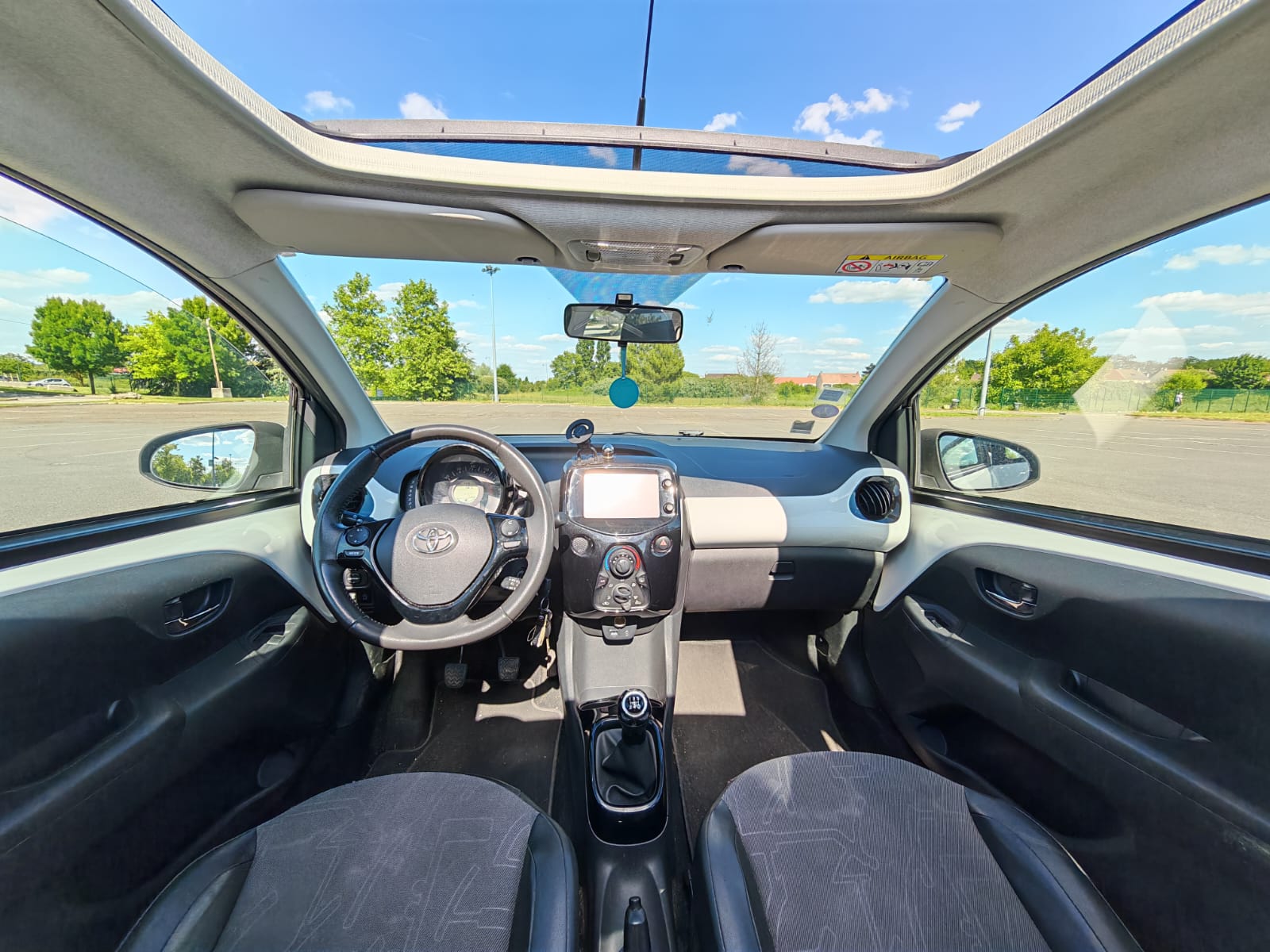 lavage auto écologique Étampes / nettoyage voiture à domicile Étampes / lavage sans eau Étampes / TCF Motors Étampes / lavage voiture entreprise Étampes / nettoyage auto écoresponsable Étampes / lavage voiture écologique Étampes / entretien véhicule Étampes / lavage auto pro Étampes / detailing écologique Étampes / lavage écologique extérieur voiture Étampes / service auto à domicile Étampes