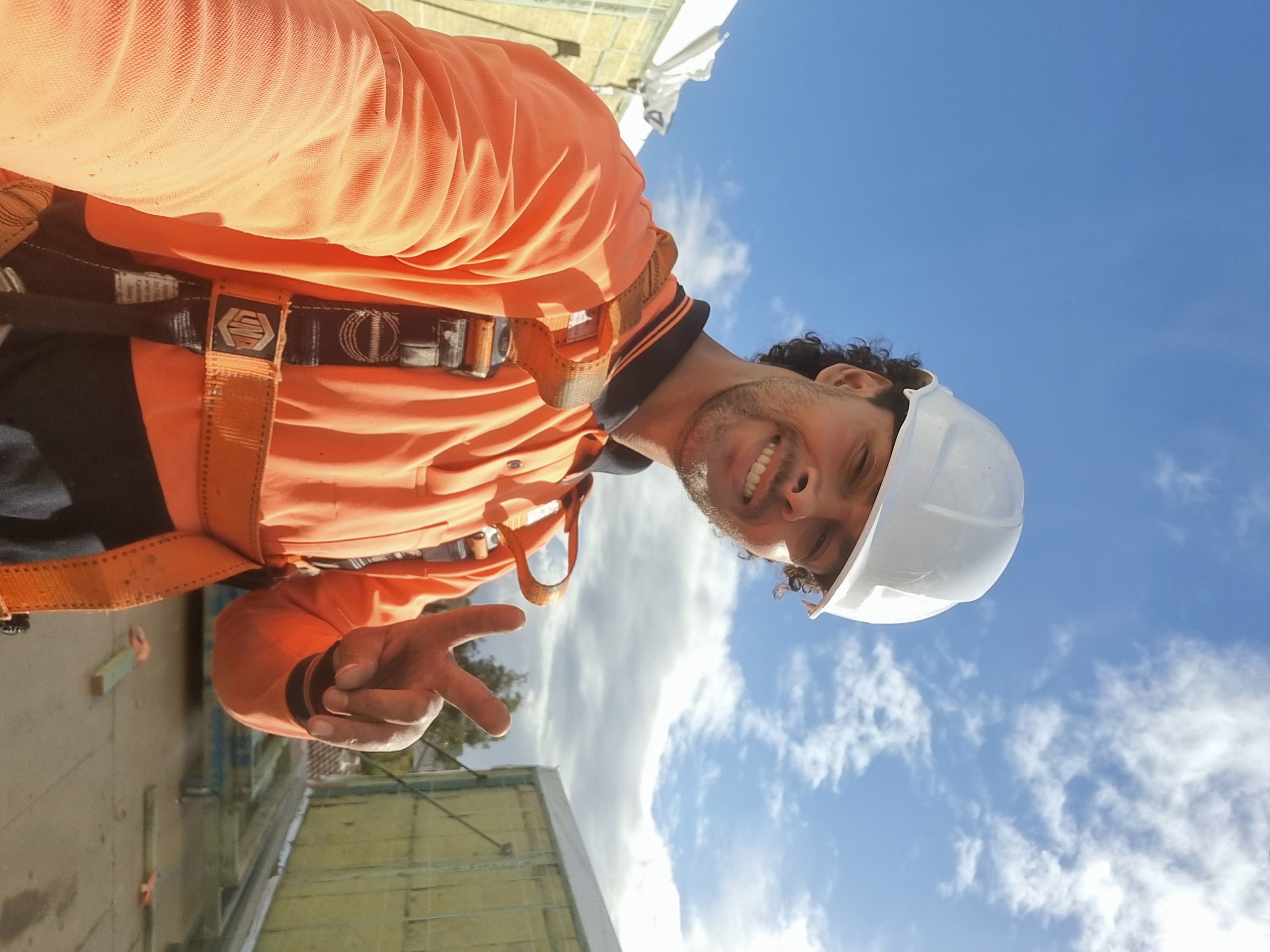 Monteur mit Werkzeug