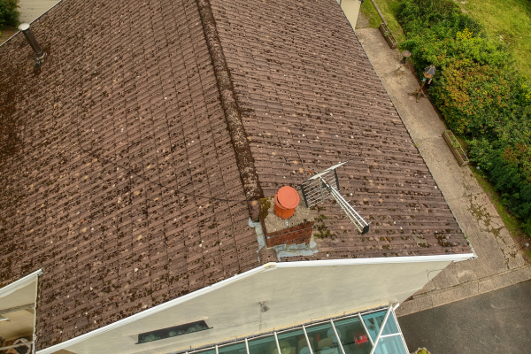 autumn roof inspection in new england