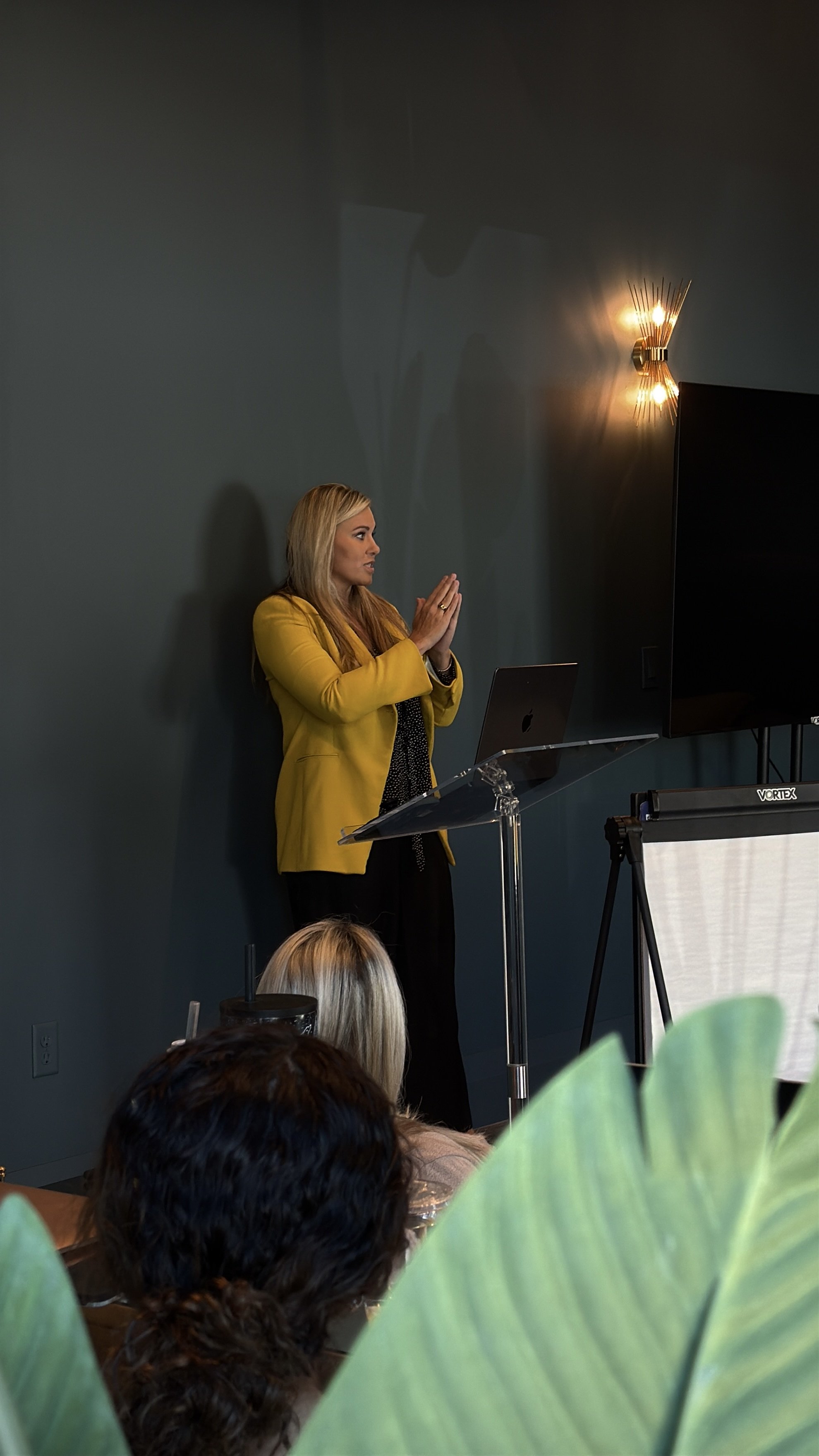 Mega Agents…. Listen Like Their Careers Depend On It Mega Agents…. Listen Like Their Careers Depend On It