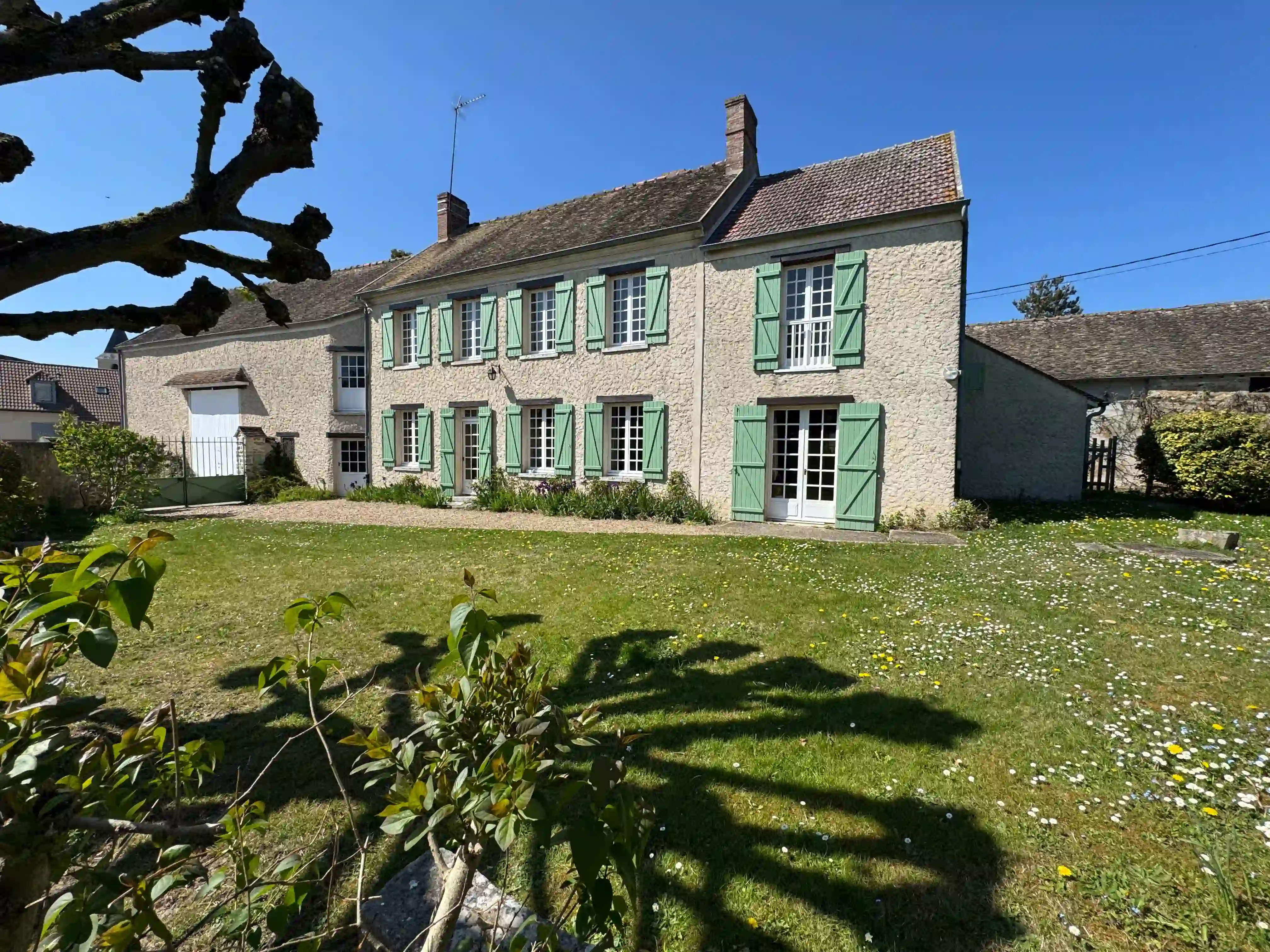 Ancienne ferme proche Orgerus