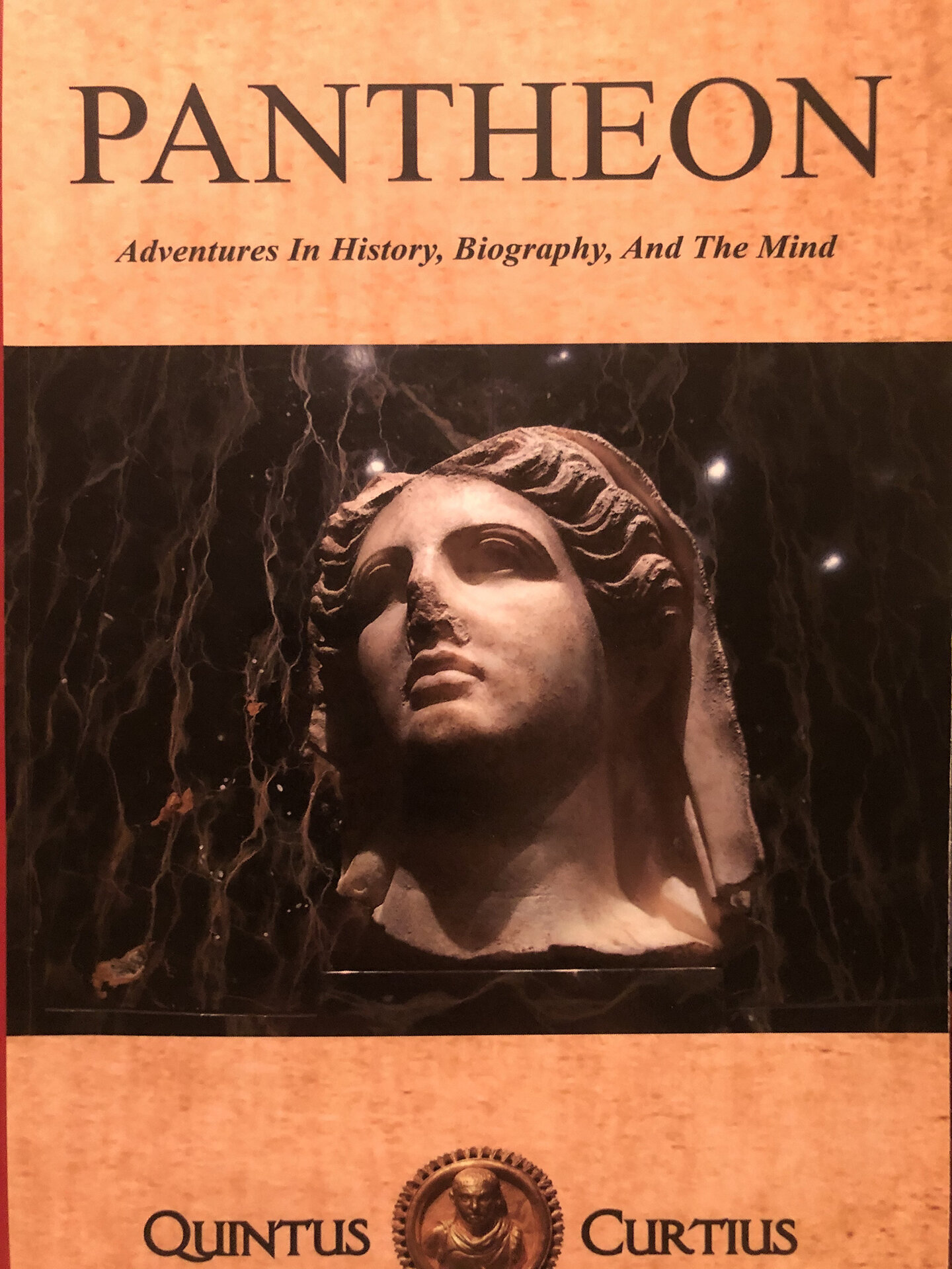 Quintus Curtius, Pantheon, leadership