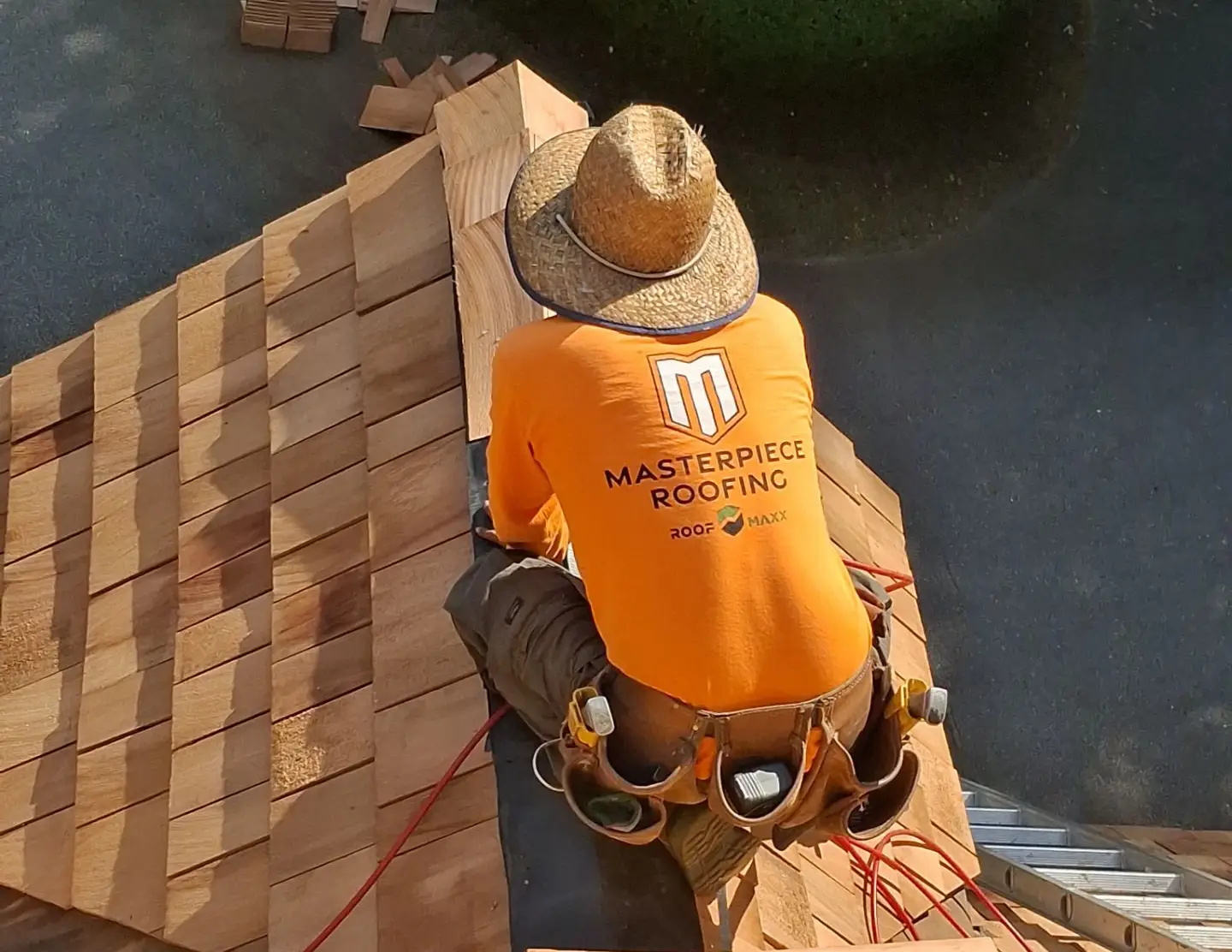 Questions to Ask a Roofer [Homeowner’s Checklist]