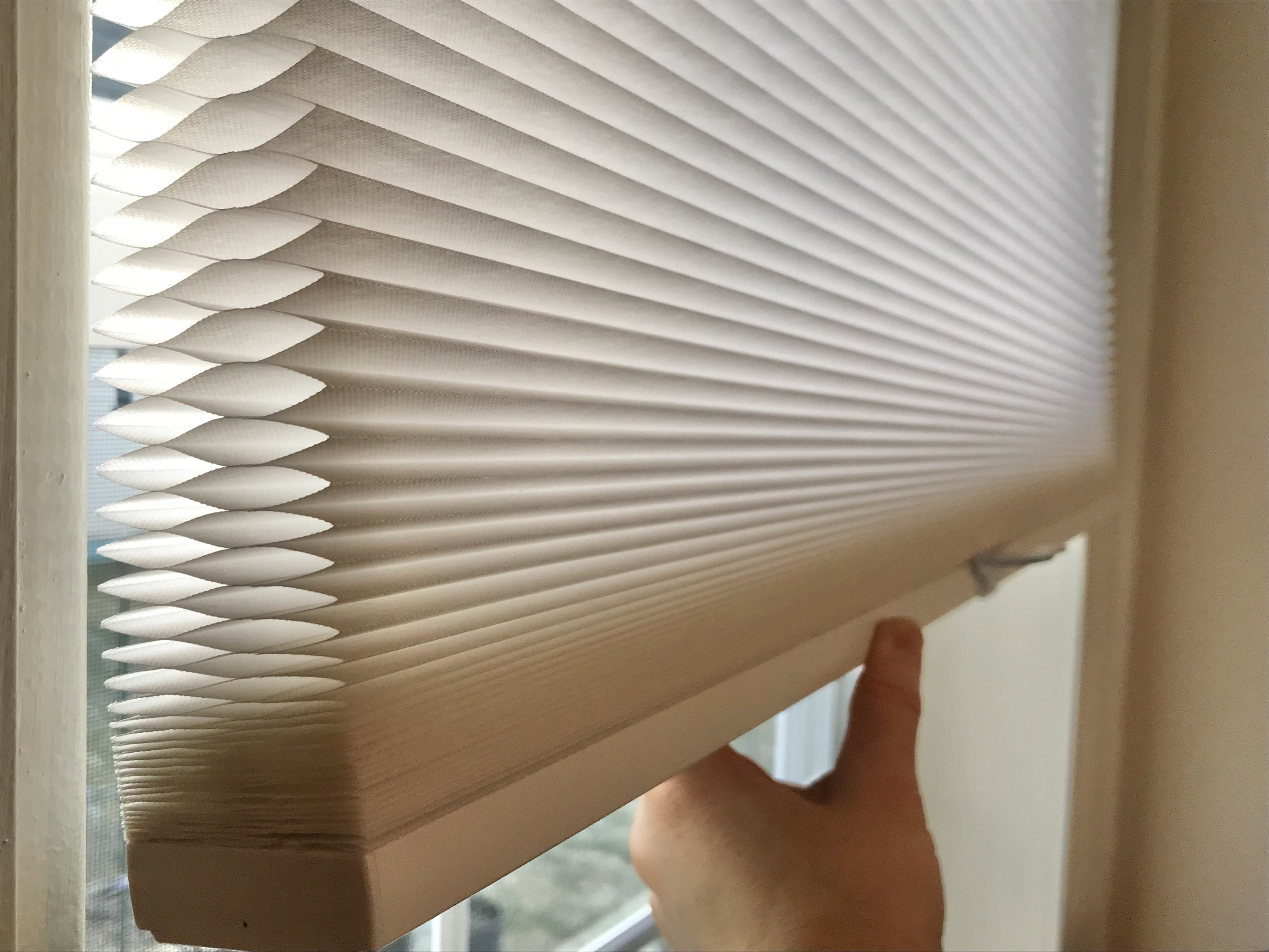 Cellular Shades to Save Energy