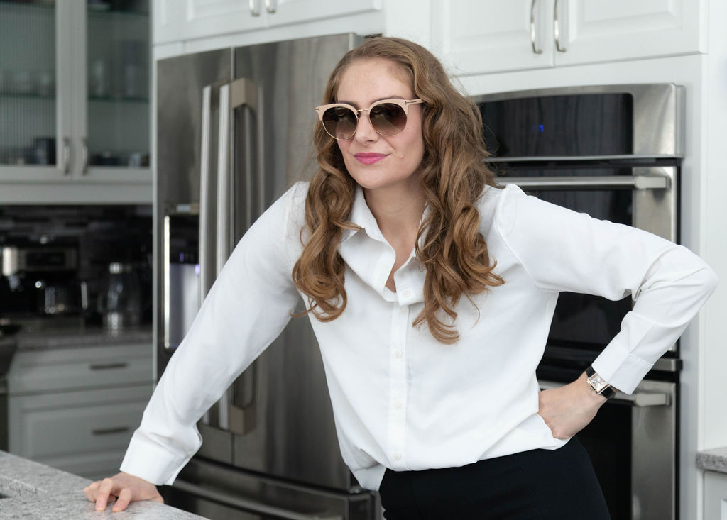 Woman wearing sunglasses