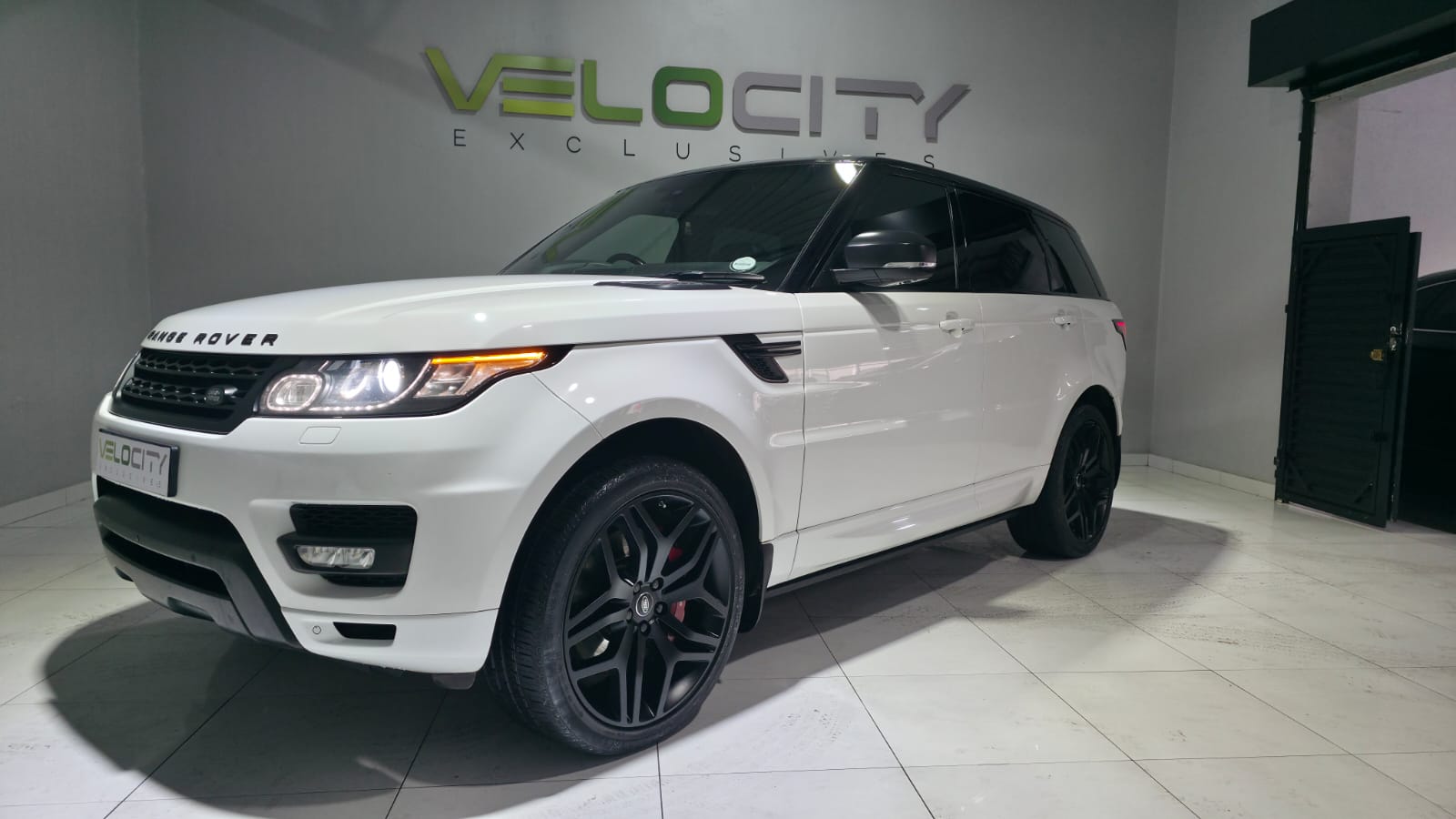 2016 Land Rover Range Rover Sport HSE Dynamic Supercharged