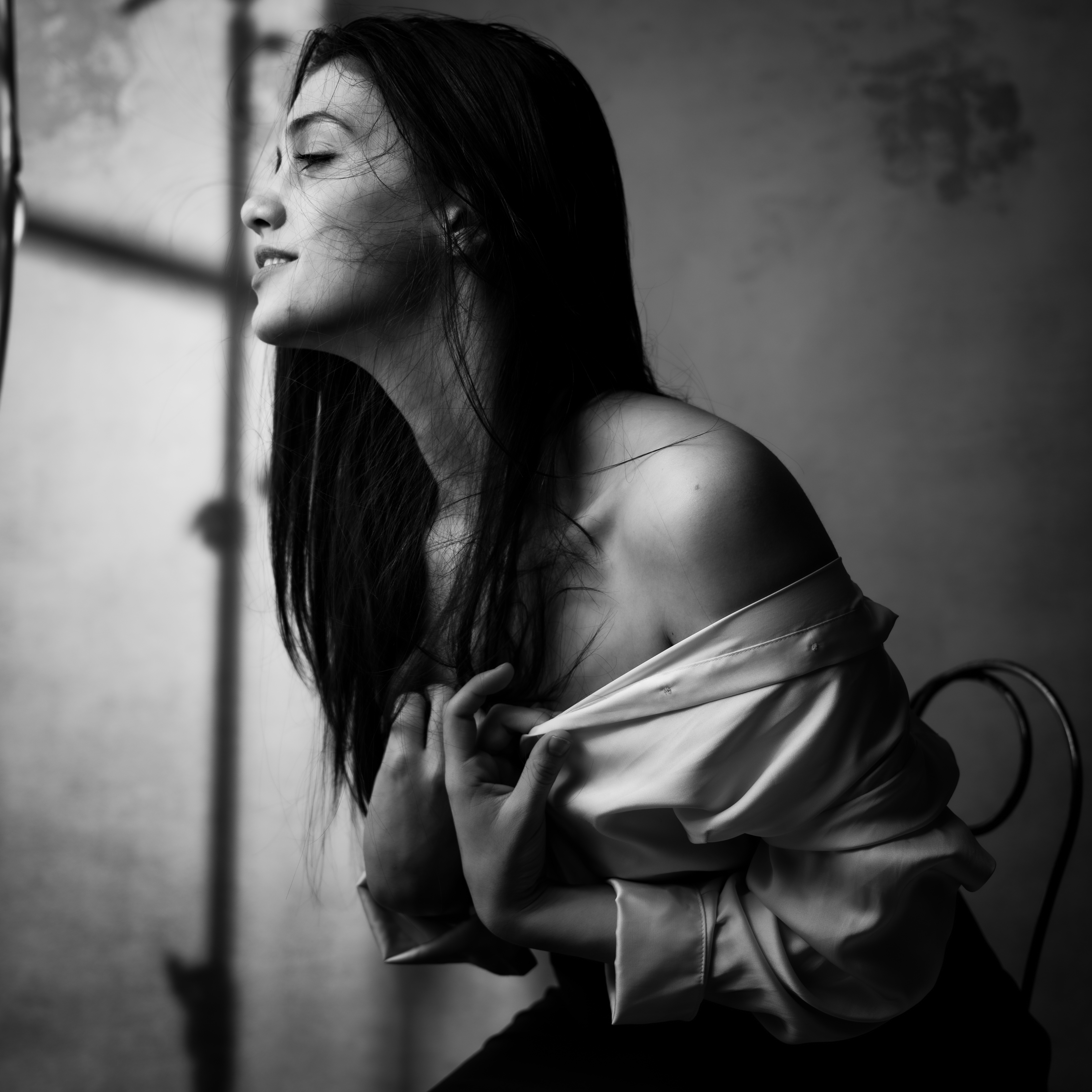 Edward Dose Photography Portrait of Young Woman B&W