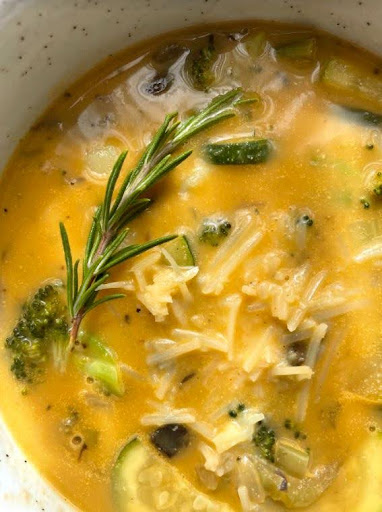 Closeup of vegan creamy mushroom gnocchi soup