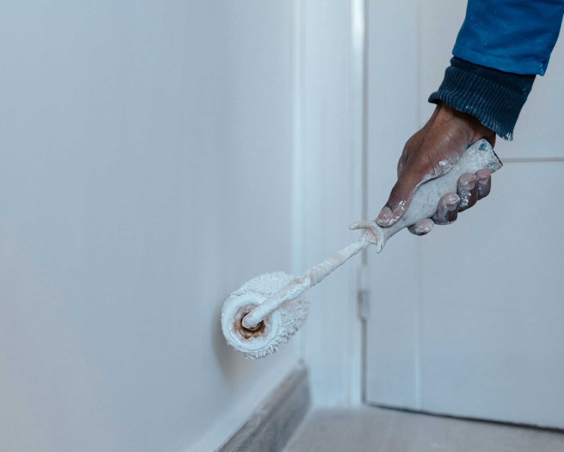 Choosing the Right Paint for Different Rooms