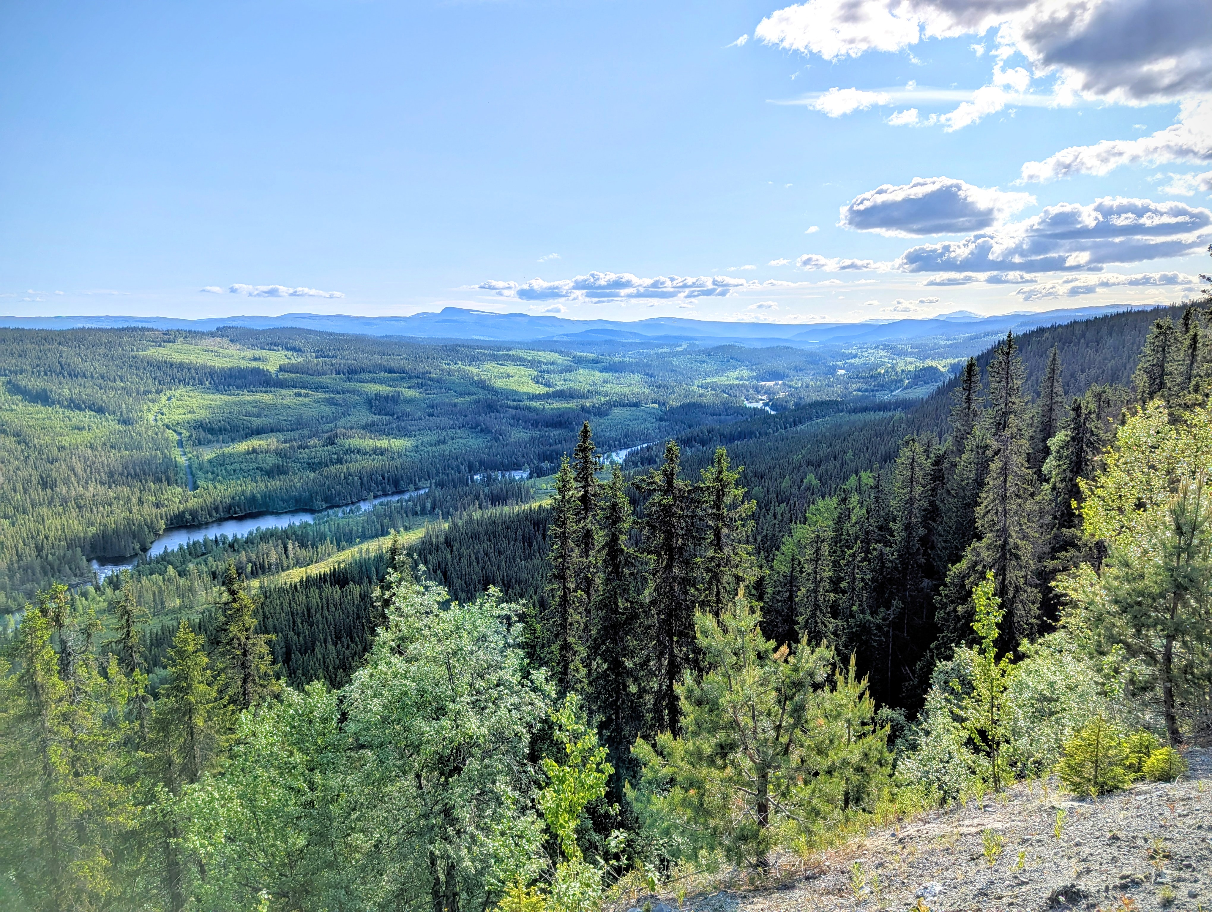 Nomad Lens - Stalon mountain (Stalonberget) Nomad Lens - Stalon mountain (Stalonberget)
