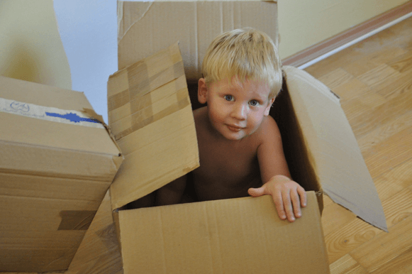 HELPING YOUR KIDS SURVIVE THE MOVING PROCESS