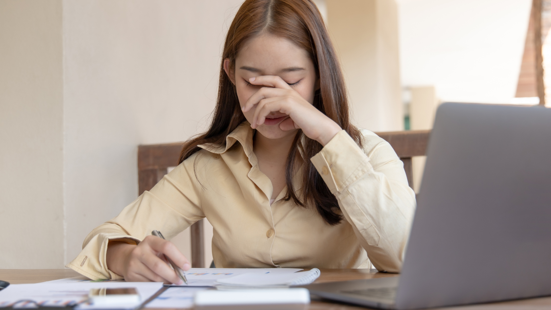 Understanding Customers Understanding Customers