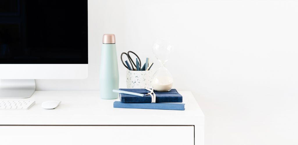 Easily Transform Your Workspace with Adorable Stationery Now