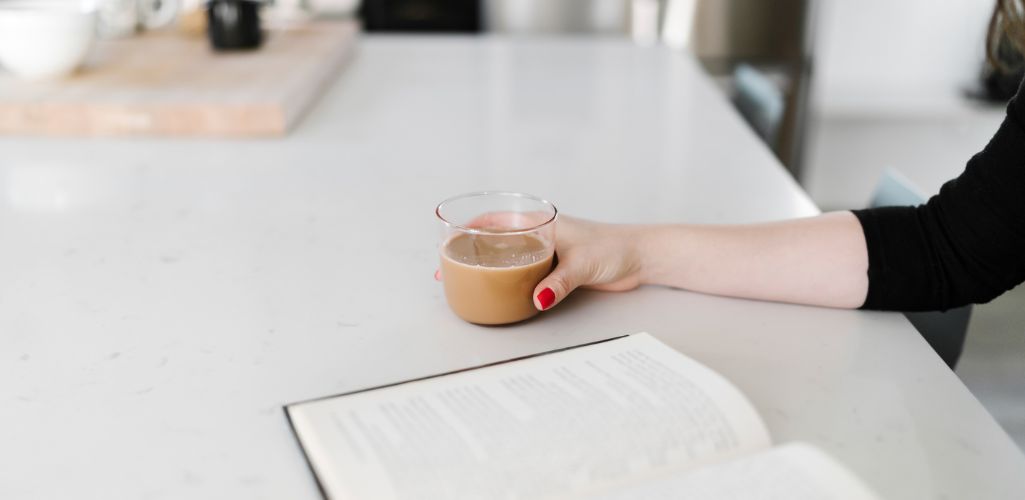 Achieve more in less time by optimising your daily routine with these proven productivity-boosting habits. Achieve more in less time by optimising your daily routine with these proven productivity-boosting habits.