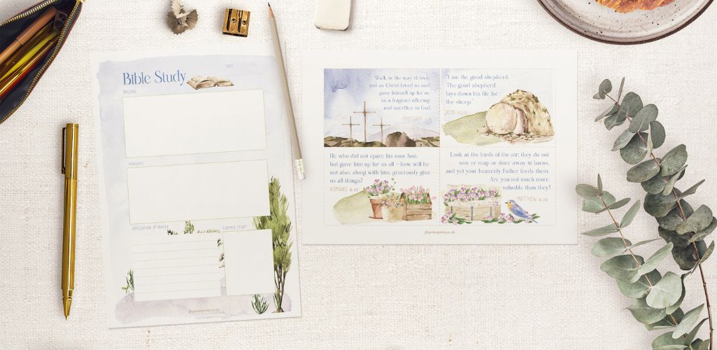 Bible study sheet and bible verse card from Paper Me Pretty Bible study sheet and bible verse card from Paper Me Pretty