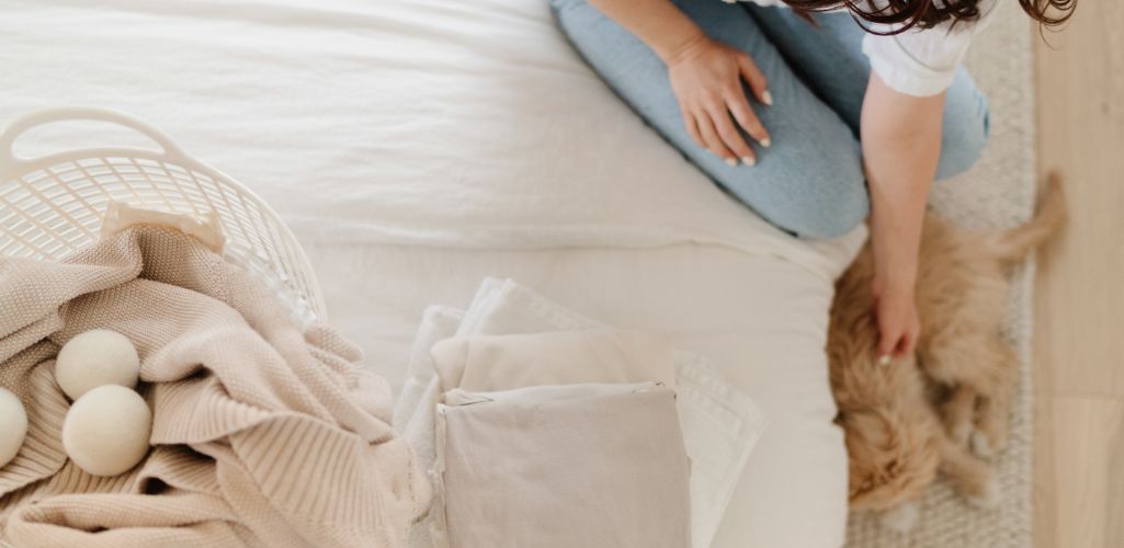 Find out how to balance a clean, comfortable home with a life that doesn't revolve around chores inside this post. Find out how to balance a clean, comfortable home with a life that doesn't revolve around chores inside this post.