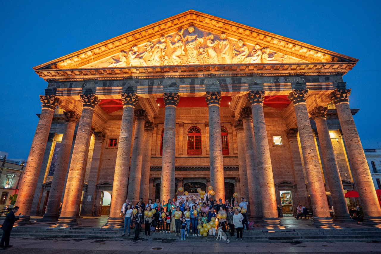 Iluminalo de dorado en guadalajara: canica a c ilumina dorado al teatro degollado Iluminalo de dorado en guadalajara: canica a c ilumina dorado al teatro degollado