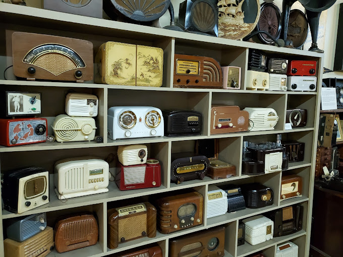 Vintage Radio and Communications Museum of Connecticut