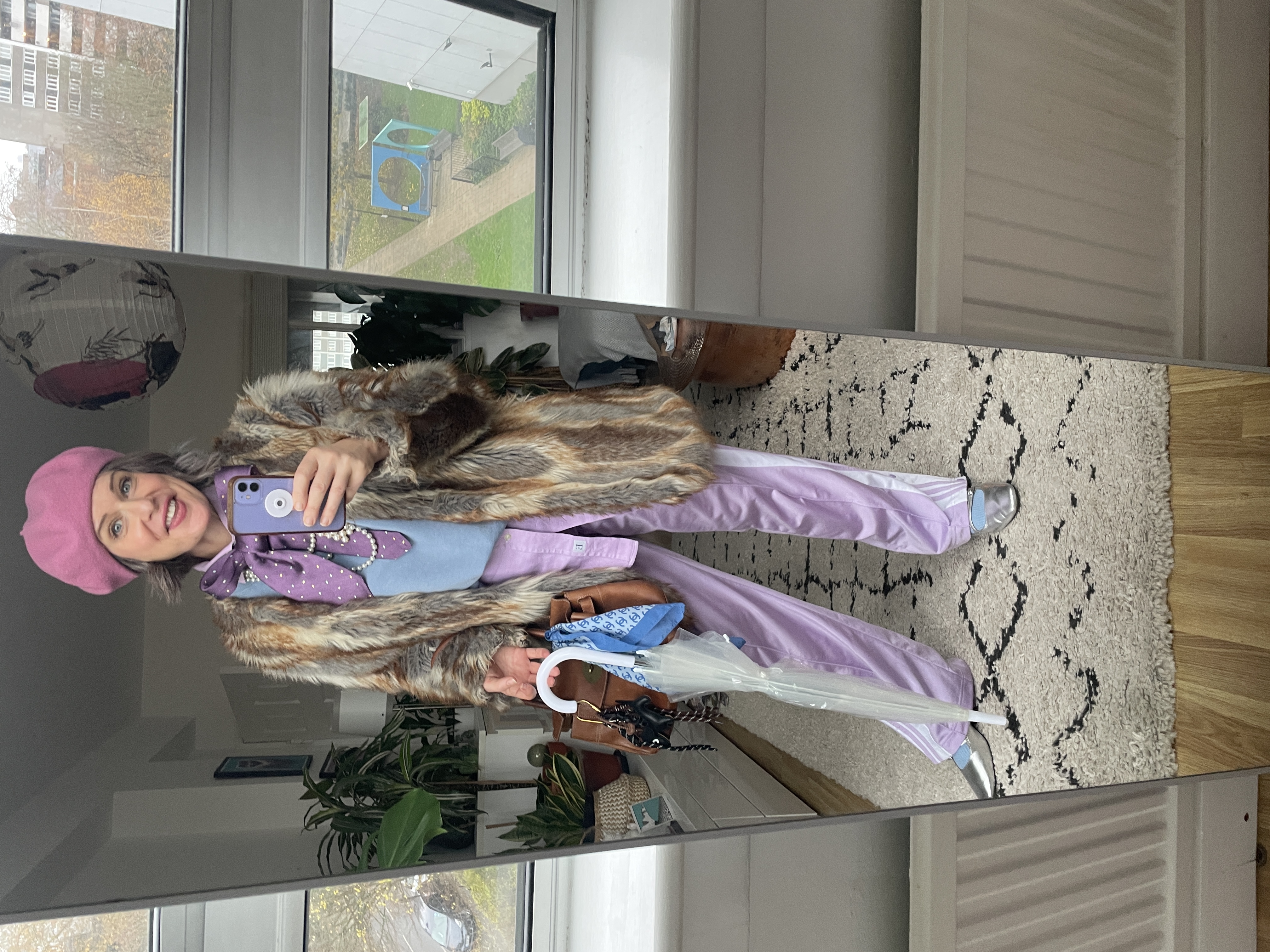 Monday  Outfit As A woman over 40 