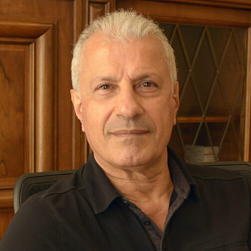 Dr. Roozbeh Malekzadeh, GP, has 30 years of experience as a medical professional with a special interest in Laser Therapy. He has undertaken internationally recognised training in LLLT since 2012.