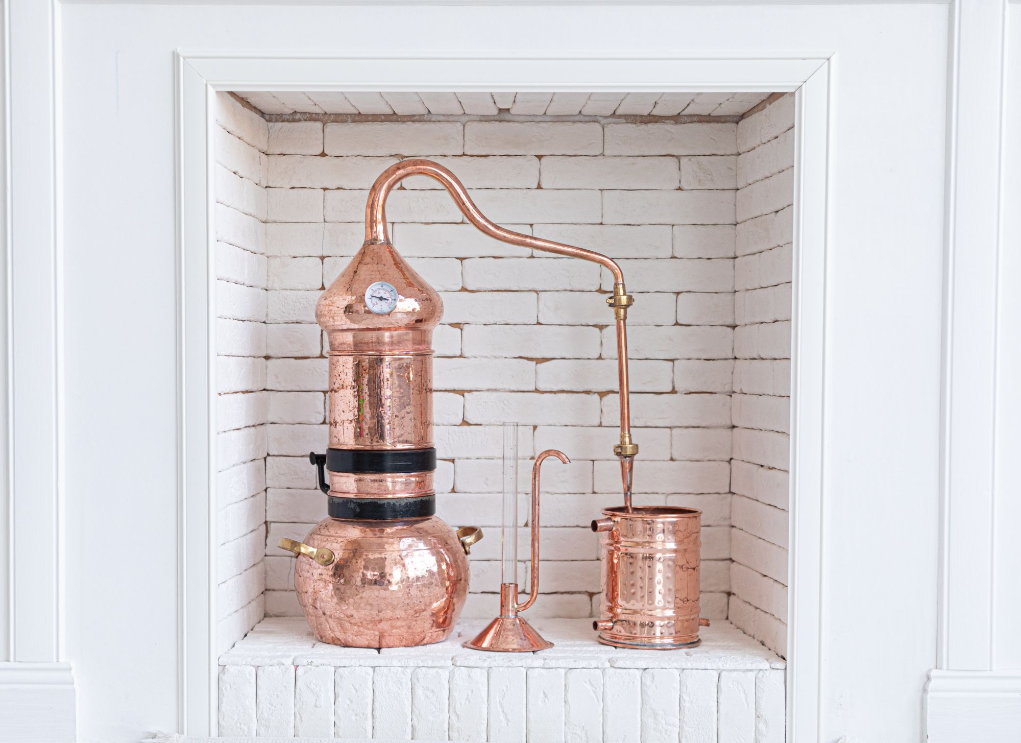 essential oil still