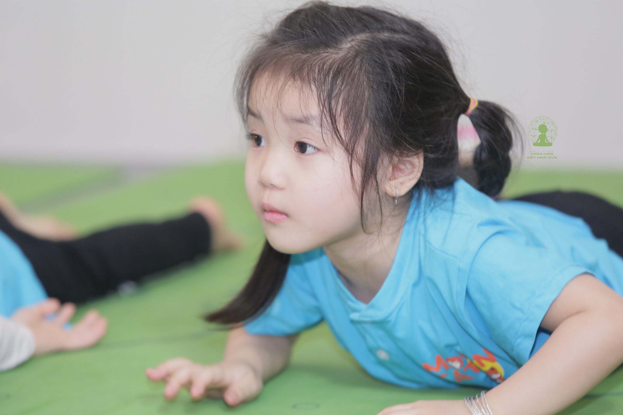 Yoga giúp trẻ tập trung Yoga giúp trẻ tập trung