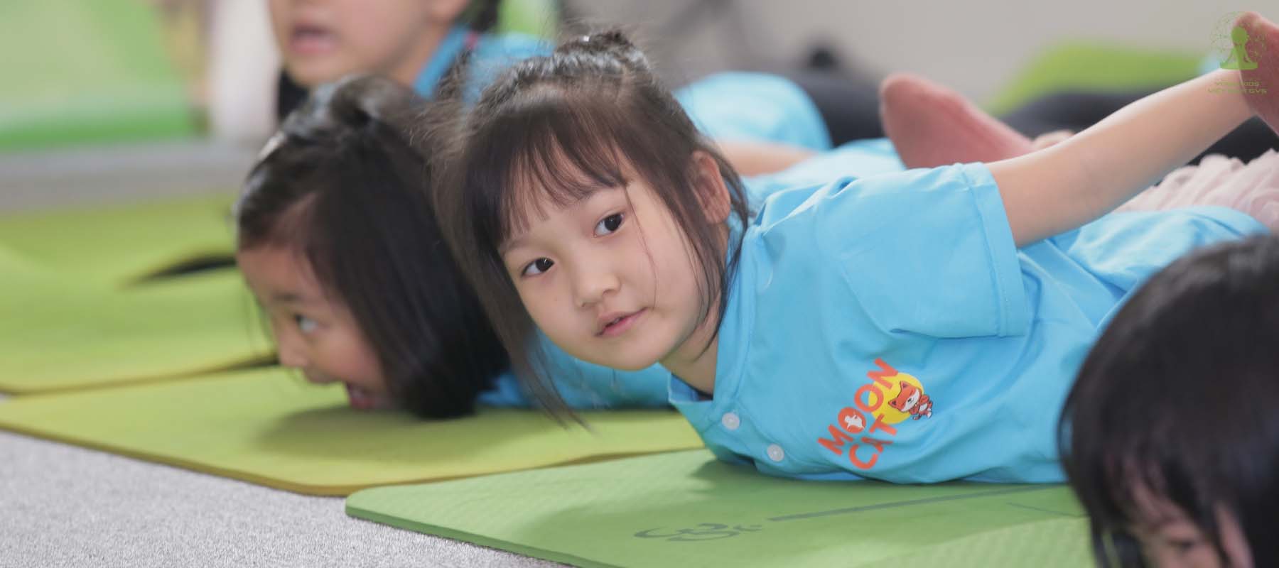 Yoga giúp trẻ khỏe về thể chất lẫn tinh thần Yoga giúp trẻ khỏe về thể chất lẫn tinh thần