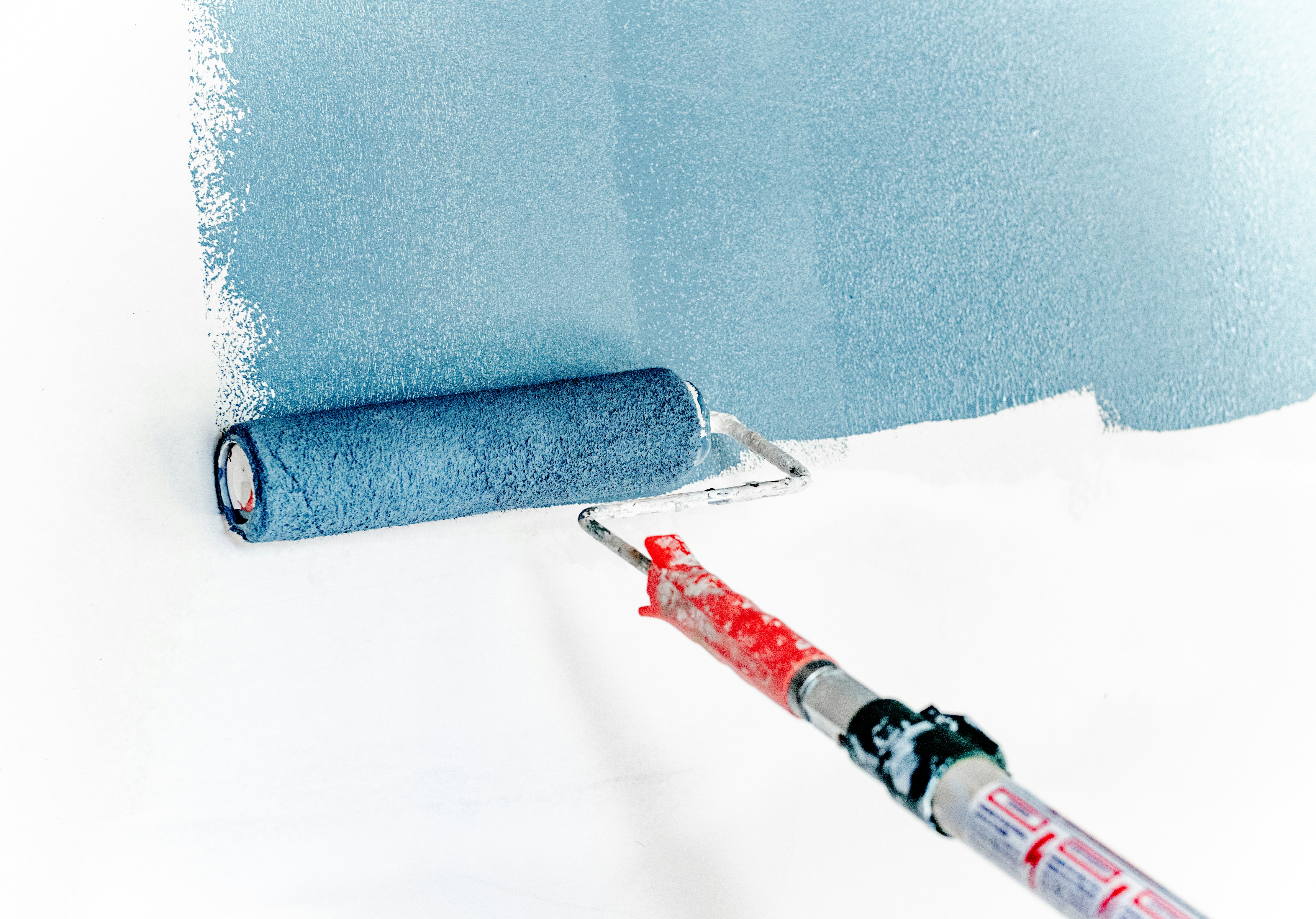How to choose the right paint finish: Flat, eggshell, satin, semi-gloss, and high-gloss finishes for walls, ceilings, kitchens, and trims How to choose the right paint finish: Flat, eggshell, satin, semi-gloss, and high-gloss finishes for walls, ceilings, kitchens, and trims