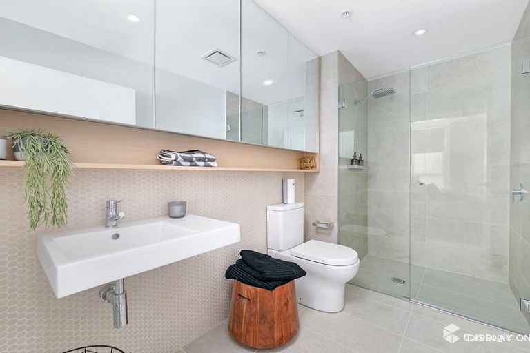 Modern Bathroom in Investment Apartment: Contemporary Elegance in Wollongong