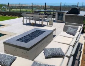 Backyard Patios & Outdoor Living