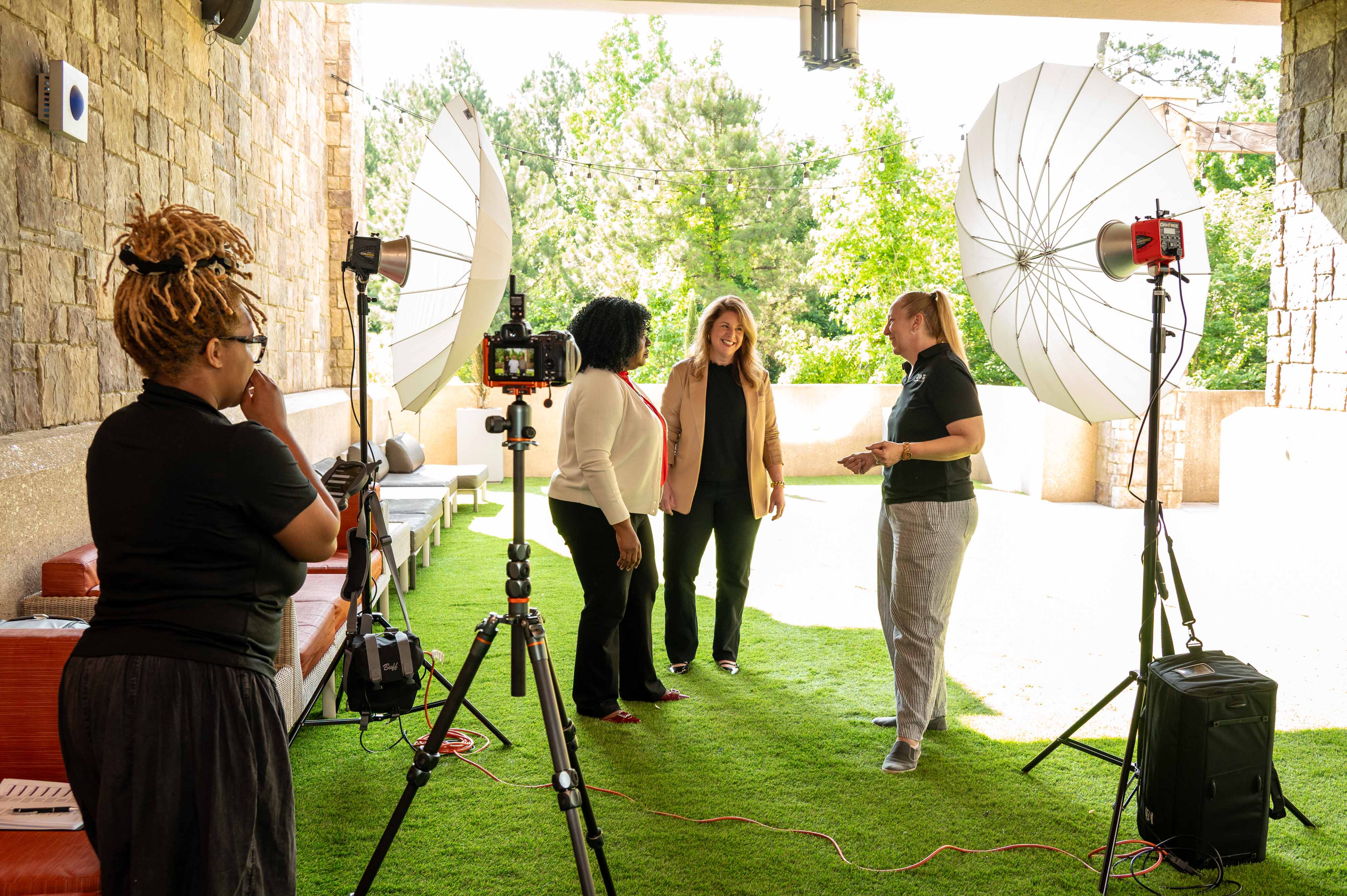 headshots, corporate headshots, women in business