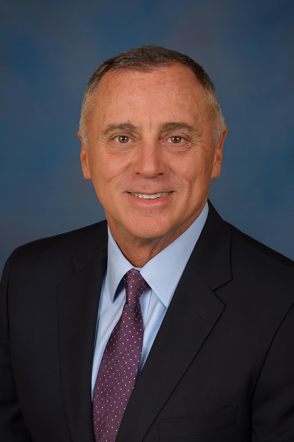 Gregg Linn, Principal Advisor
