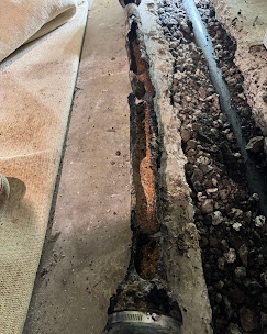 pipe leak, cast iron
