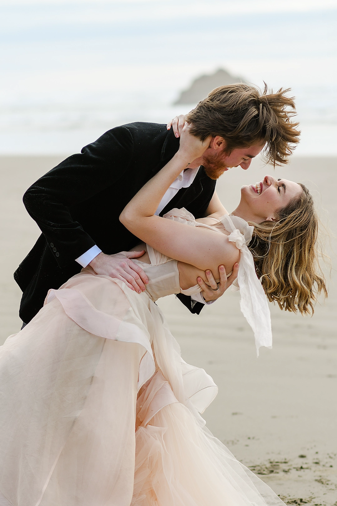 Embrace the wind on your wedding day. Embrace the wind on your wedding day.