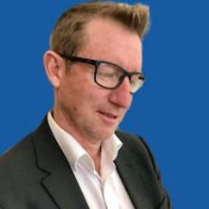Founder of Intelligent Sales Machine with over 20 years of e-commerce experience.