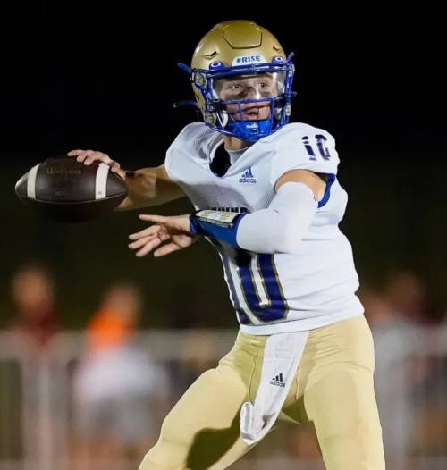 Baylor Hayes Brentwood Quarterback