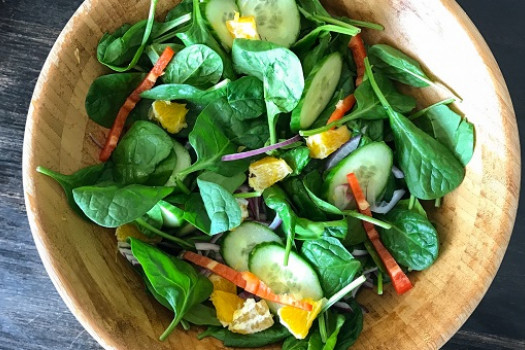 Sunshine Spinach and Orange Salad for Senior Health