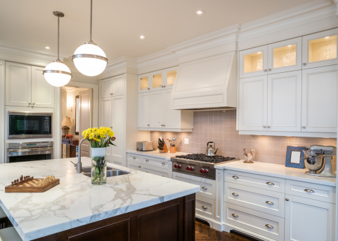 Well staged kitchen Well staged kitchen