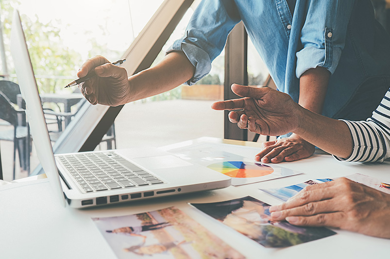 The One-Hour Per Week Marketing System: Consistent Marketing Made Simple