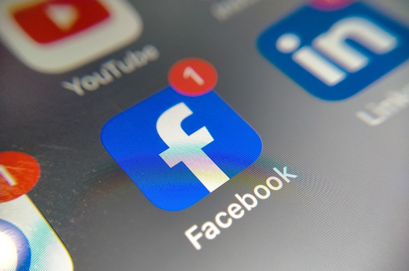 Scaling Without Ad Spend: Organic Systems That Attract Clients Daily | MonetizerEngine