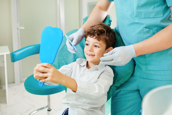 When to Consult a Pediatric Dentist When to Consult a Pediatric Dentist