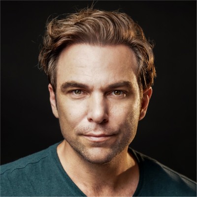I'm in love with developing ideas into thriving ventures. As the founder of SevenX Group, I work daily to simplify founders lives by hosting a FAME Community & steering DeeDee.ai an Ai driven matching making platform for founders and investors.

I have supported over 300+ Founders with over $240M+ in Funding and acquisitions and I'm  thrilled to help you succeed.