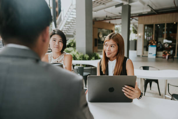 Part-time insurance agent working remotely